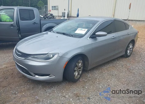 2015 Chrysler 200 C z USA, uszkodzony, nr VIN 1C3CCCCB3FN537920